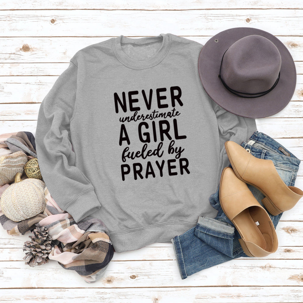 NEVER UNDERESTIMATE A GIRL Letters Fashion Round Neck Loose Long-sleeved Sweater